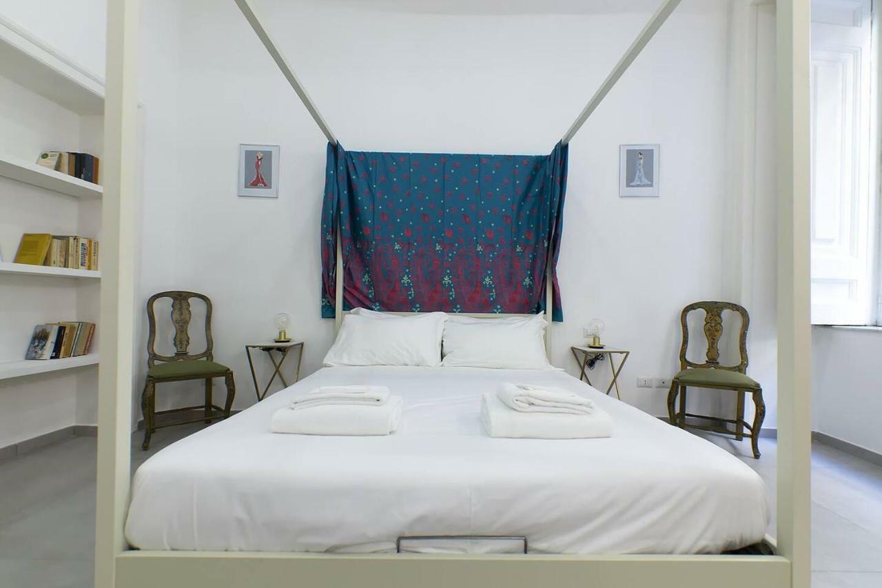 Italianway - Vico Sant'anna Di Palazzo 35 B * Napoli